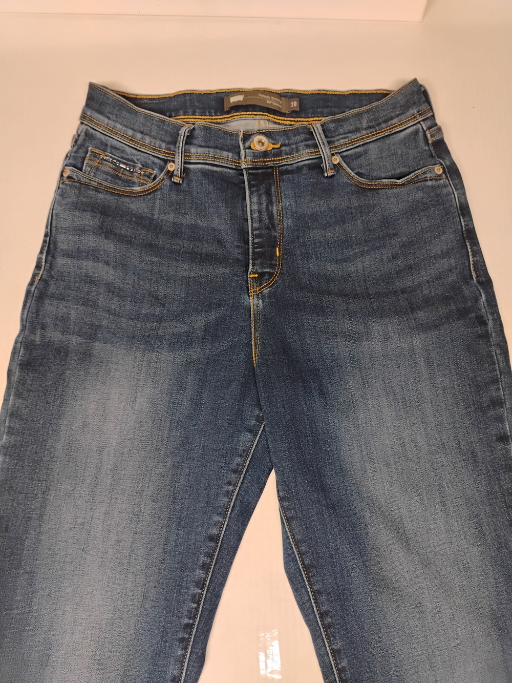 Levi's 512 Boot cut jeans, Size 10